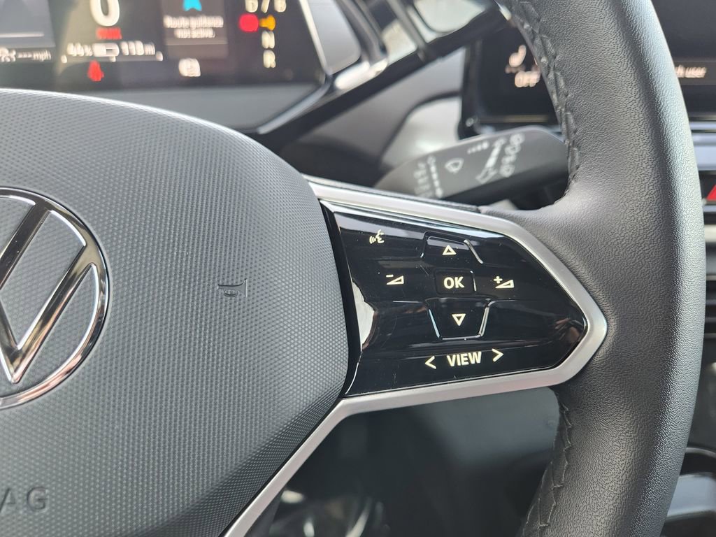 Used 2023 Volkswagen ID.4 Pro S image 17