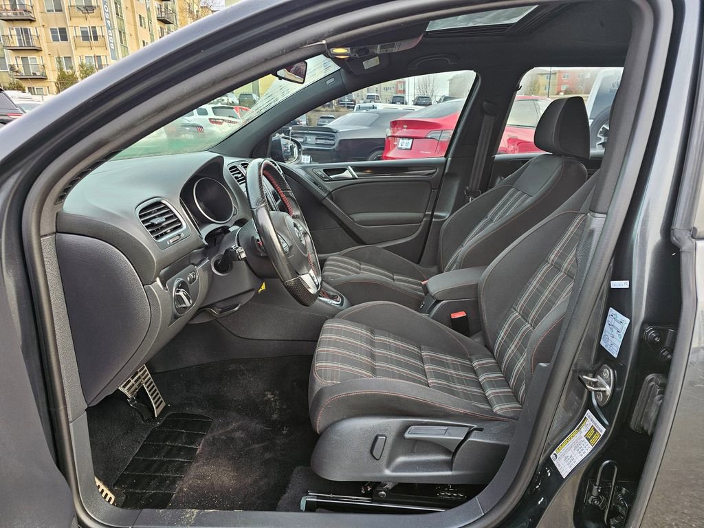 Used 2012 Volkswagen GTI 4-Door FWD image 19