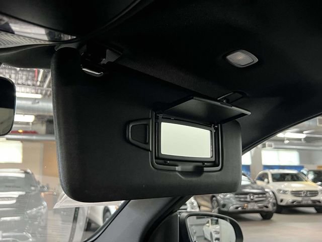 Certified 2022 Mercedes-Benz GLC 43 AMG 4MATIC image 32