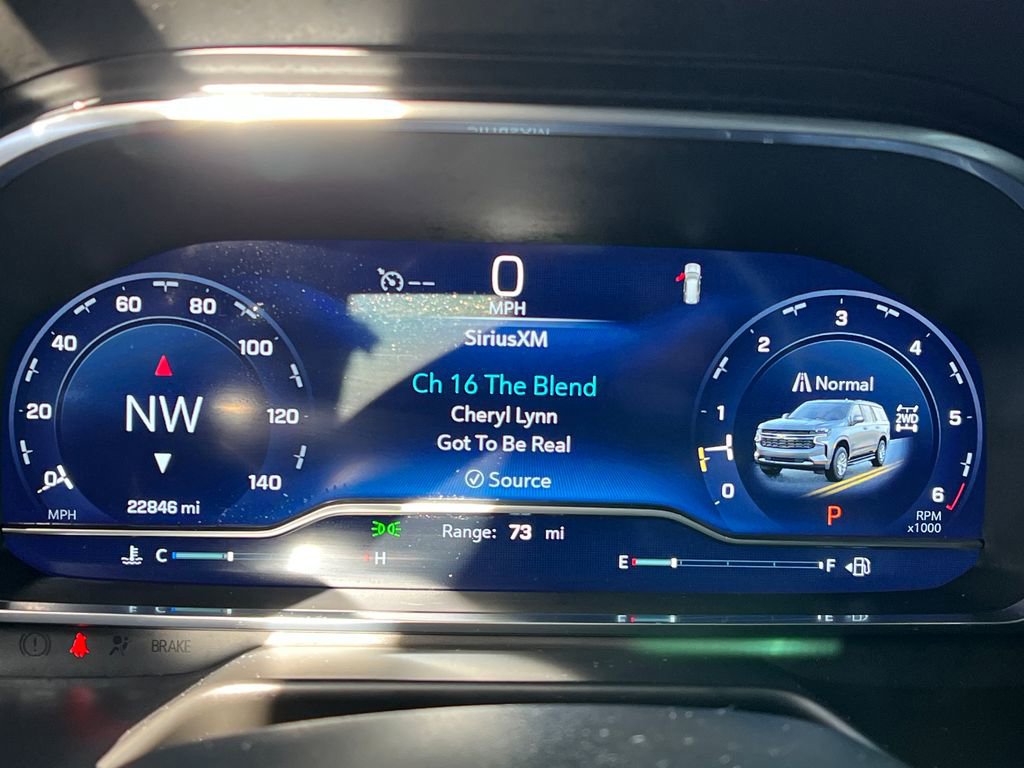 Used 2024 Chevrolet Tahoe LT w/ Luxury Package image 15