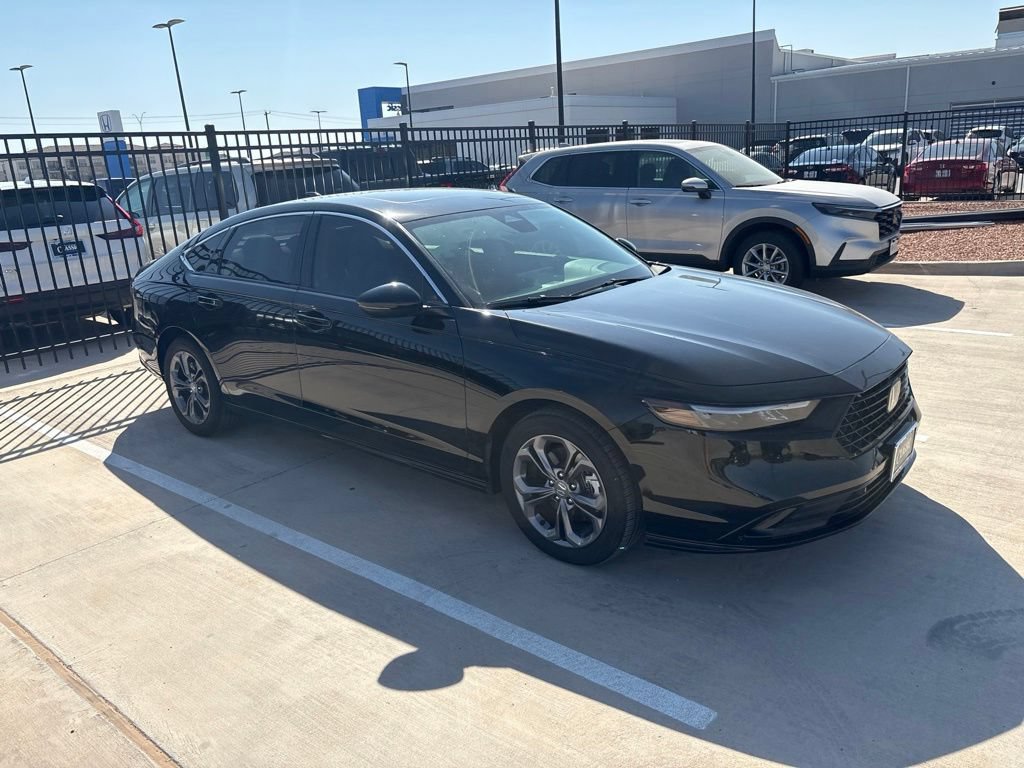 Used 2025 Honda Accord EX-L image 14