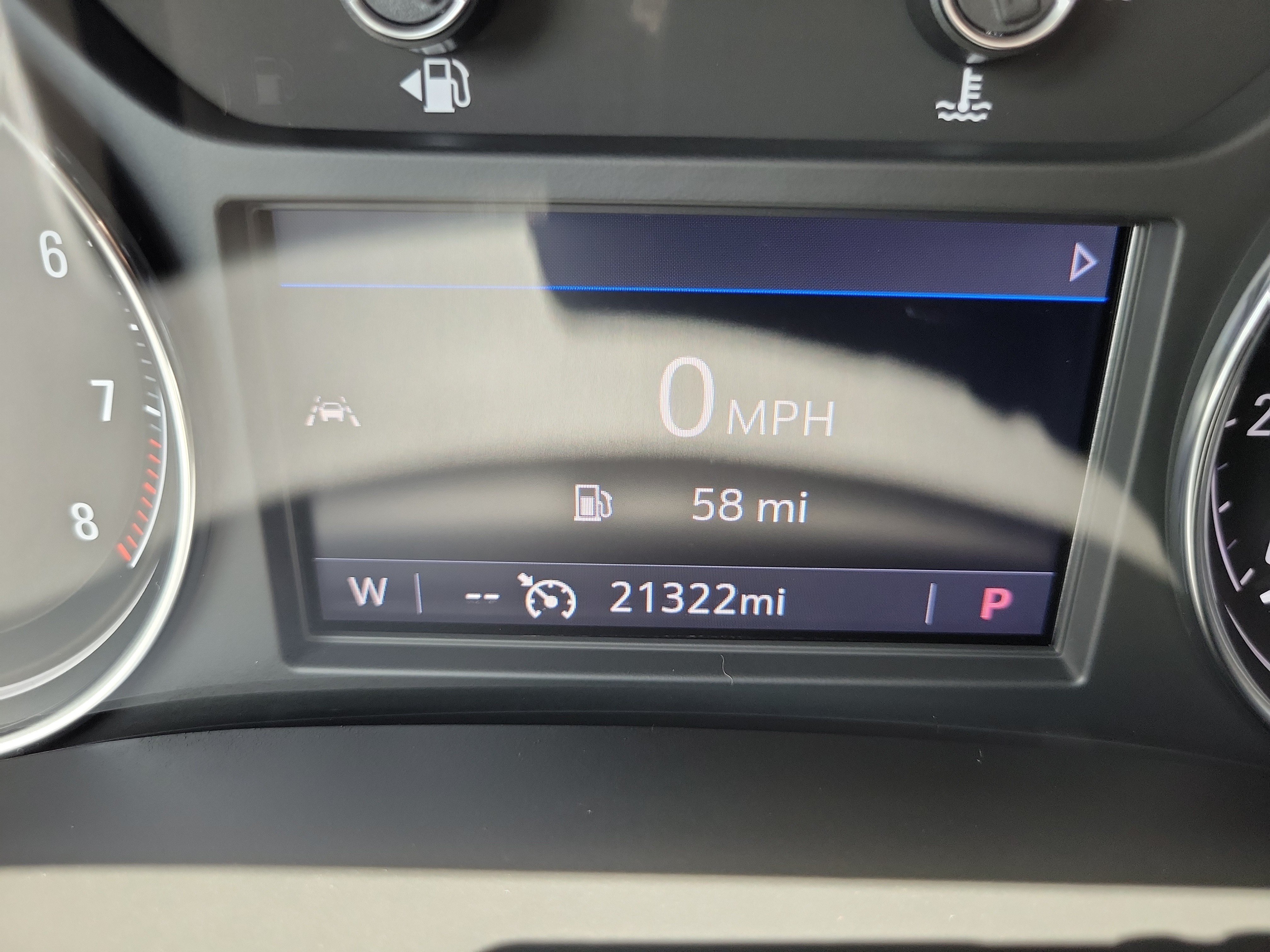 Used 2024 Buick Enclave Essence w/ Experience Buick Package FWD image 30