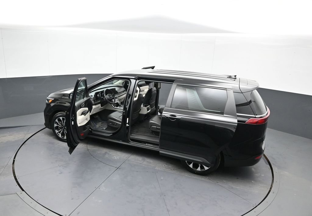 Certified 2023 Kia Carnival EX image 44