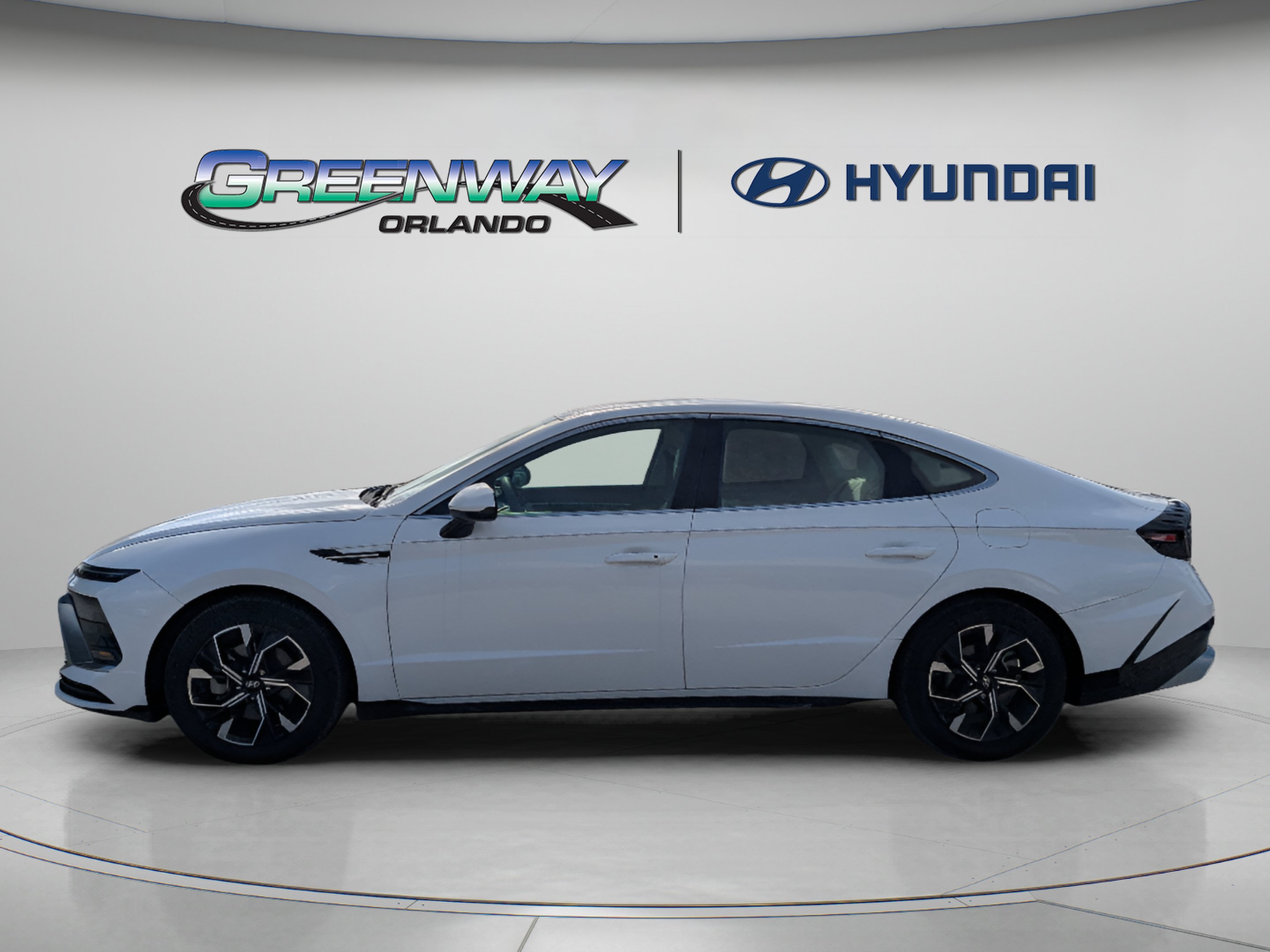 Certified 2024 Hyundai Sonata SEL FWD image 5