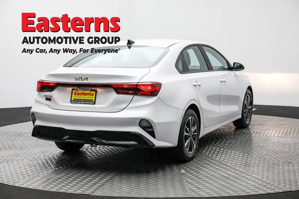 Used 2024 Kia Forte LXS image 5