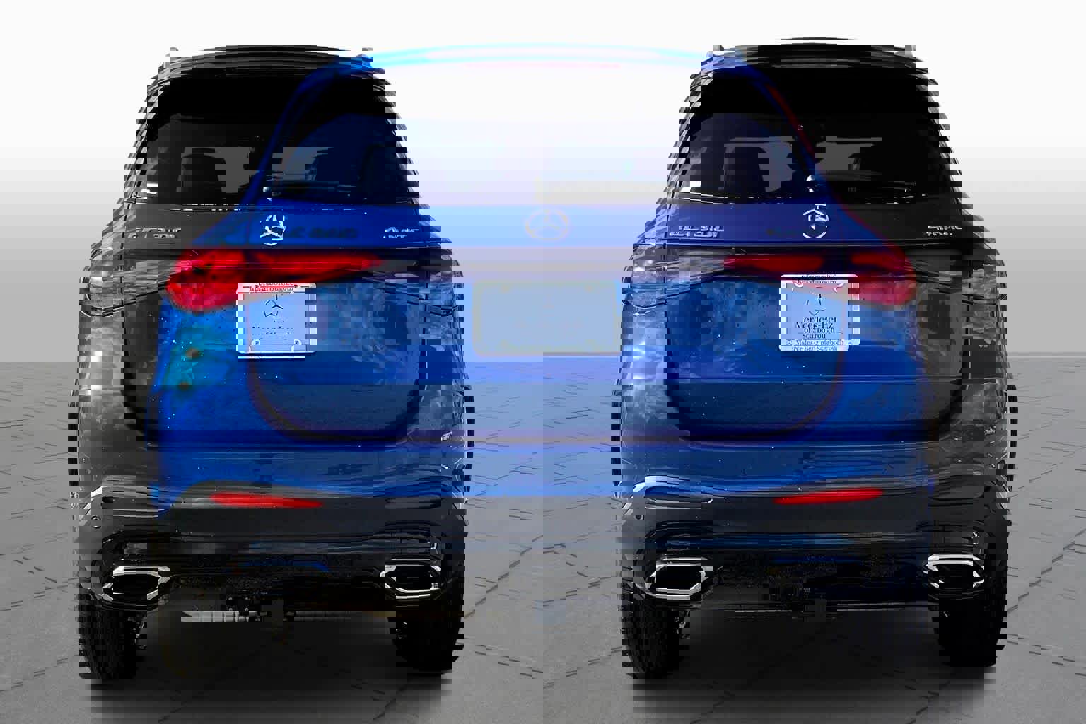 Certified 2026 Mercedes-Benz GLC 300 4MATIC image 4