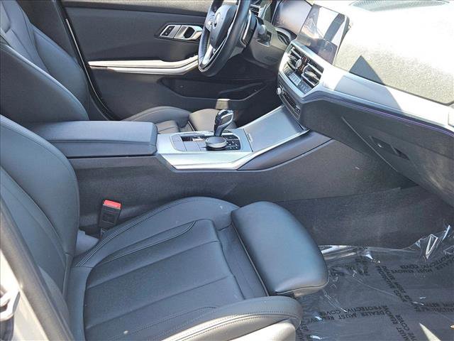 Used 2021 BMW 330i Sedan w/ Convenience Package RWD image 27