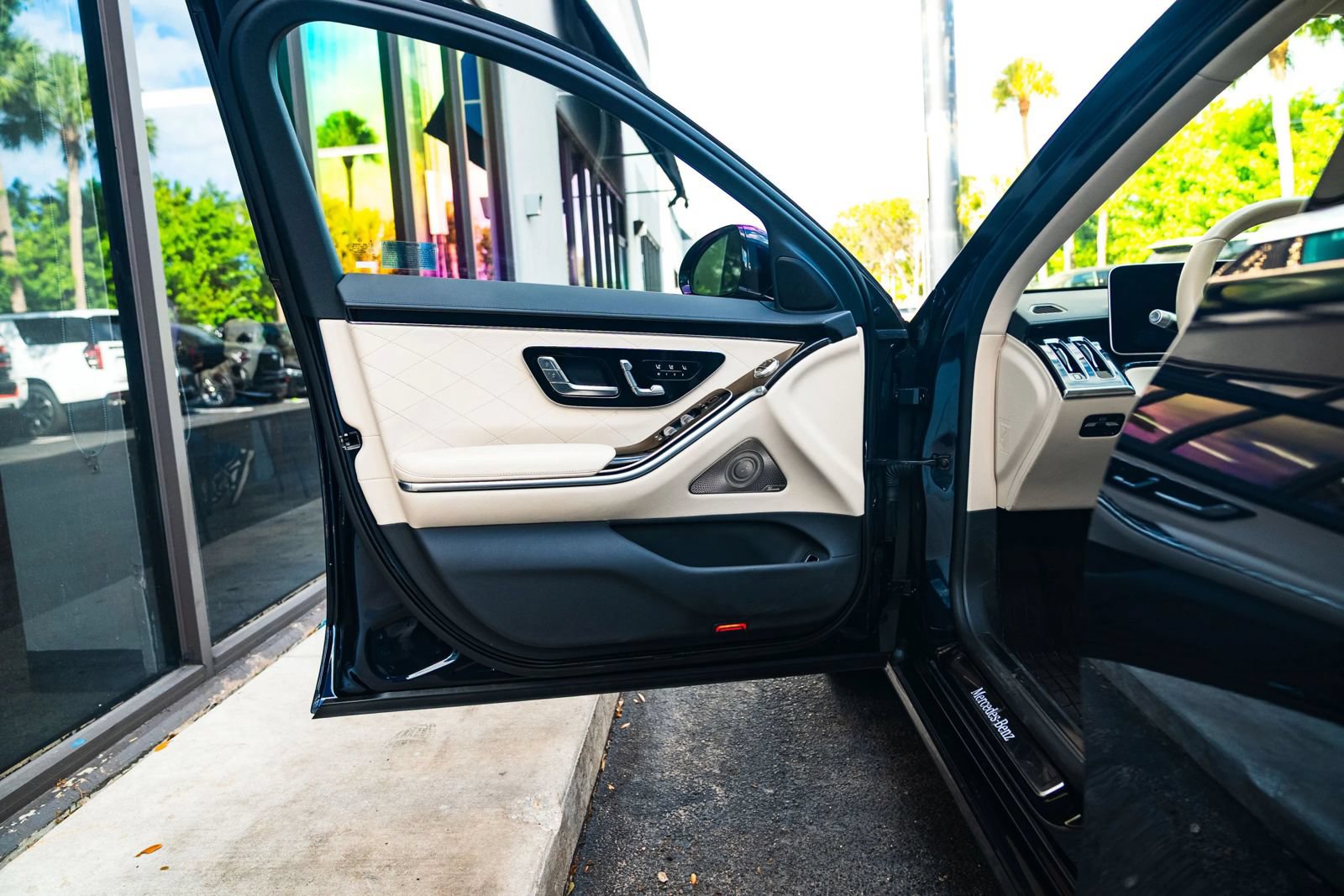 Used 2023 Mercedes-Benz S 580 4MATIC Sedan image 13