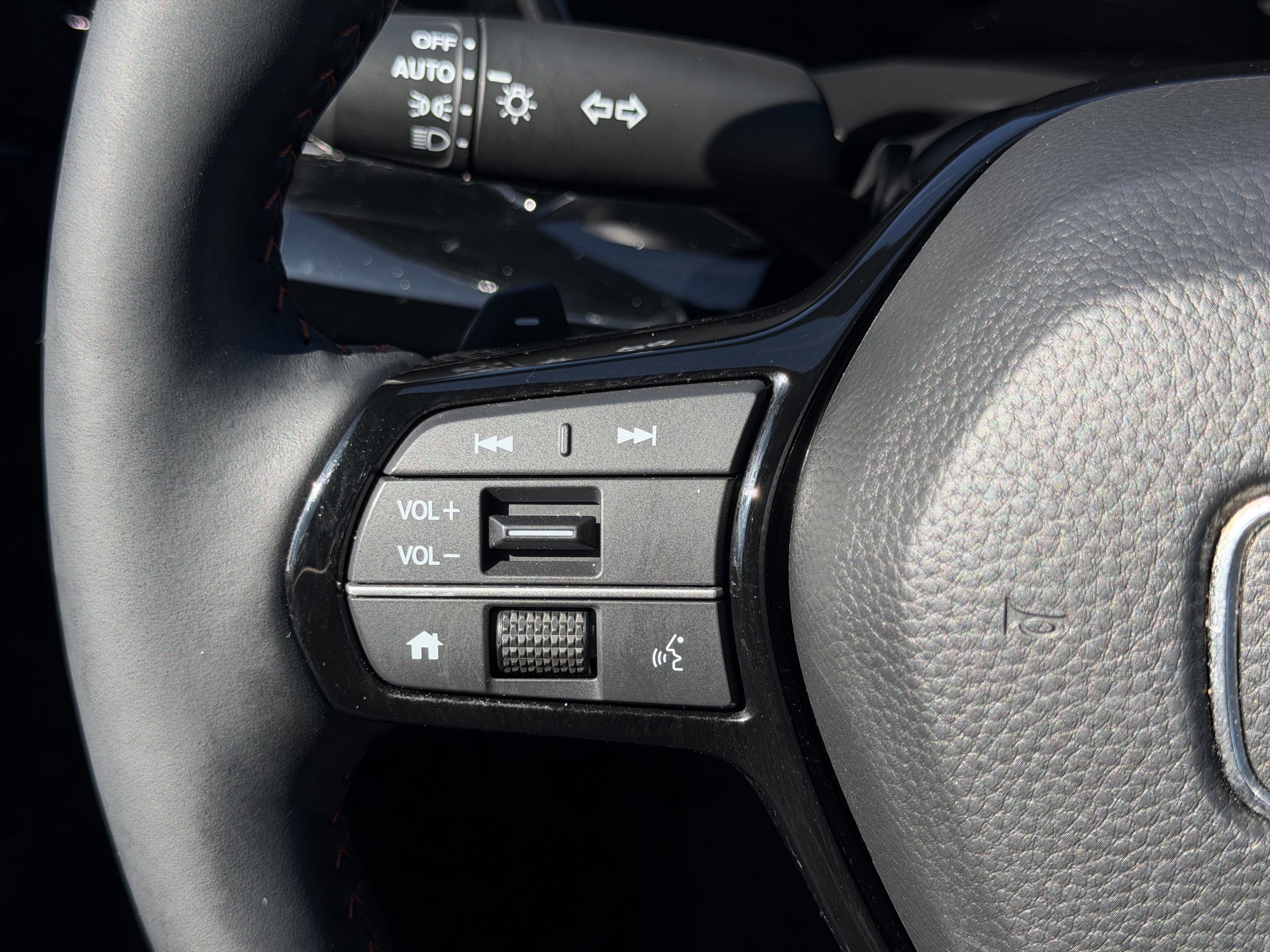 Used 2024 Honda CR-V Sport Touring image 24