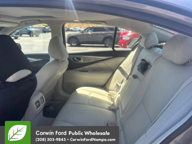 Used 2015 INFINITI Q50 Premium w/ Navigation Package RWD image 9