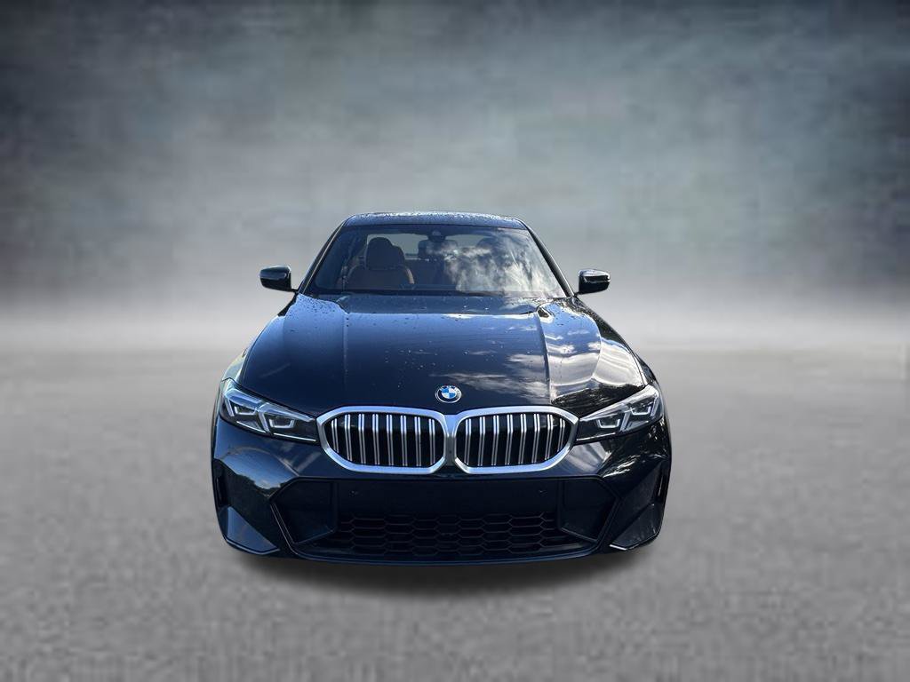 Used 2026 BMW 330i Sedan RWD image 2