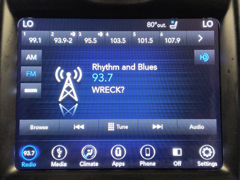 Used 2019 Chrysler 300 Limited image 25