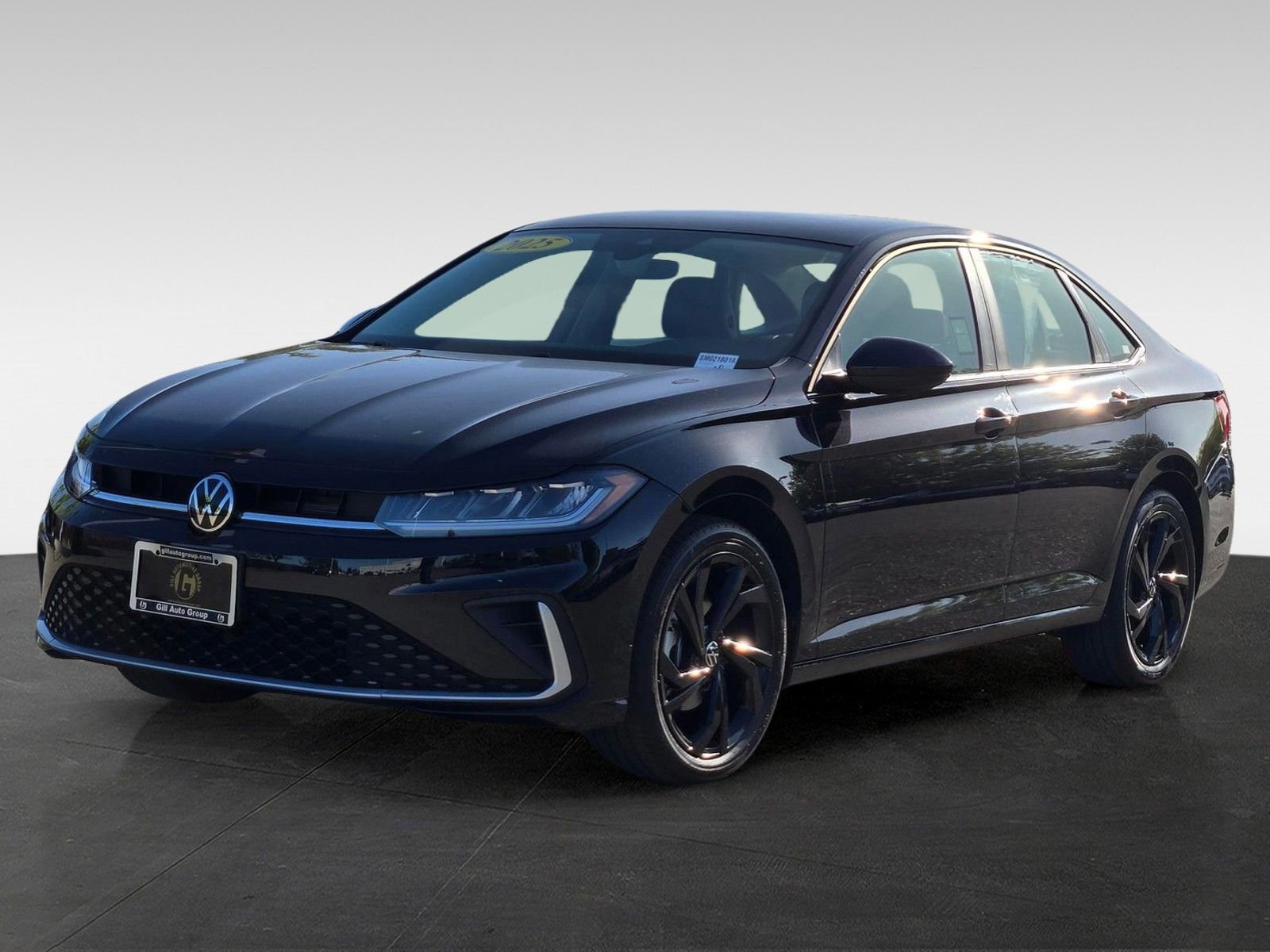 Used 2025 Volkswagen Jetta SE image 8