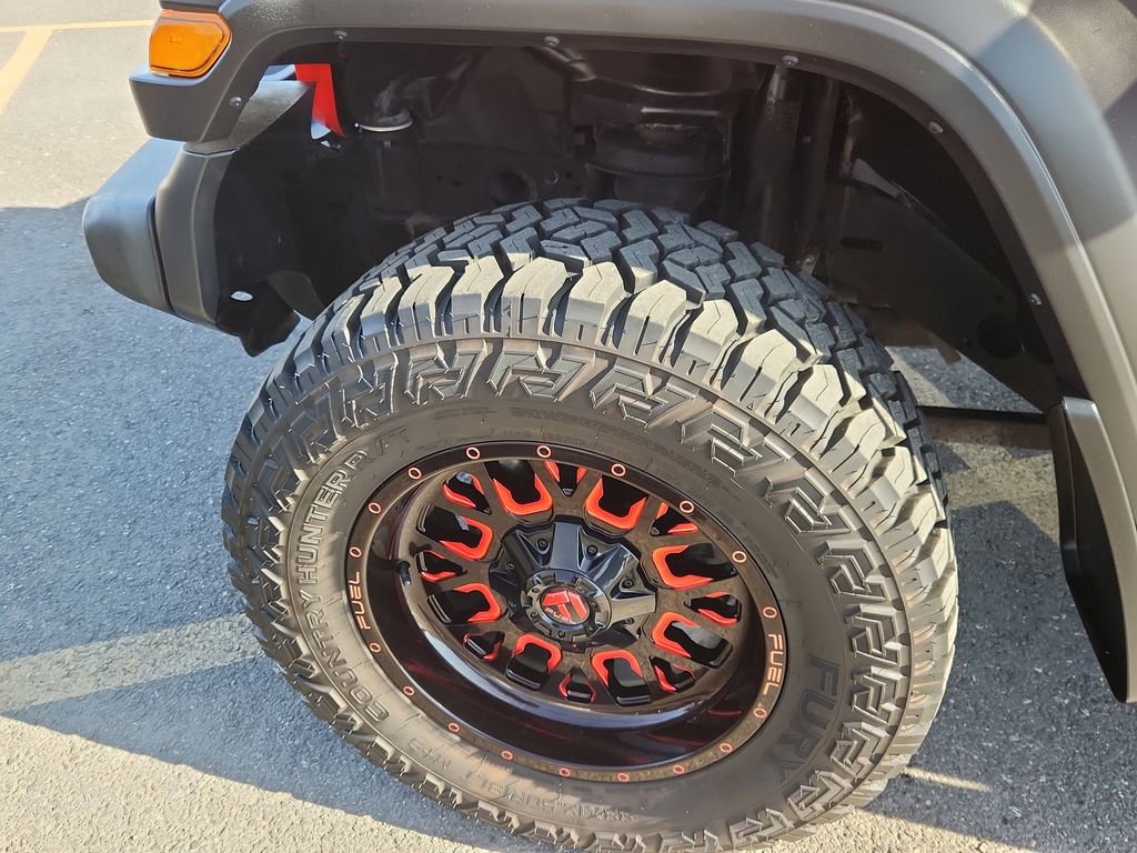 Used 2020 Jeep Gladiator Sport w/ Quick Order Package 23S image 19