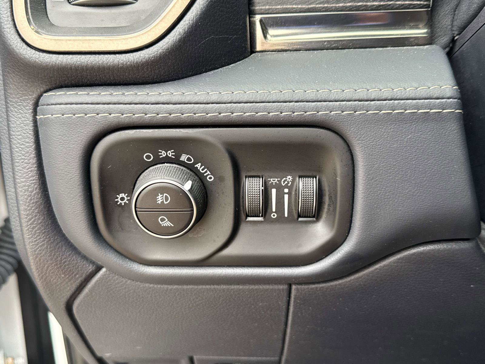 Certified 2022 RAM 2500 Limited w/ Towing Technology Group image 20