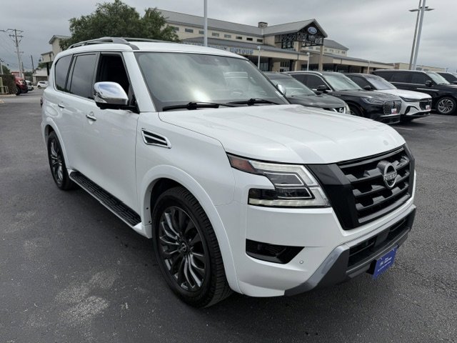 Used 2023 Nissan Armada Platinum w/ Captain's Chairs Package AWD/4WD image 3