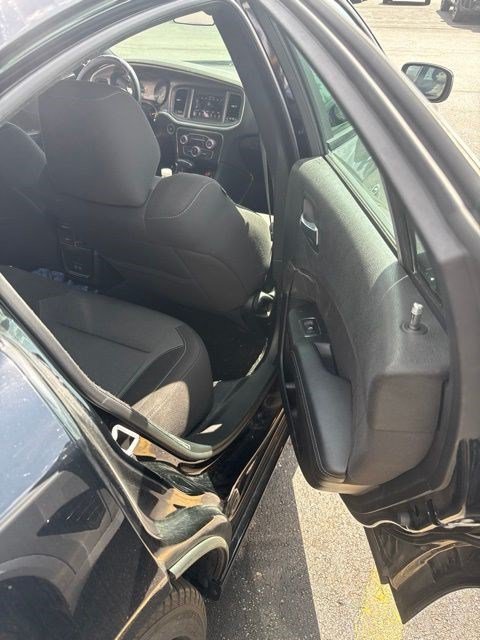 Used 2021 Dodge Charger SXT w/ Blacktop Package RWD image 11