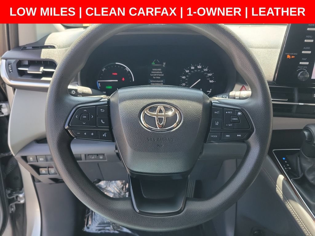 Used 2023 Toyota Sienna LE FWD image 22