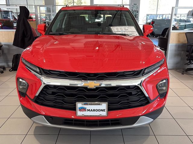 New 2025 Chevrolet Blazer LT AWD/4WD image 2