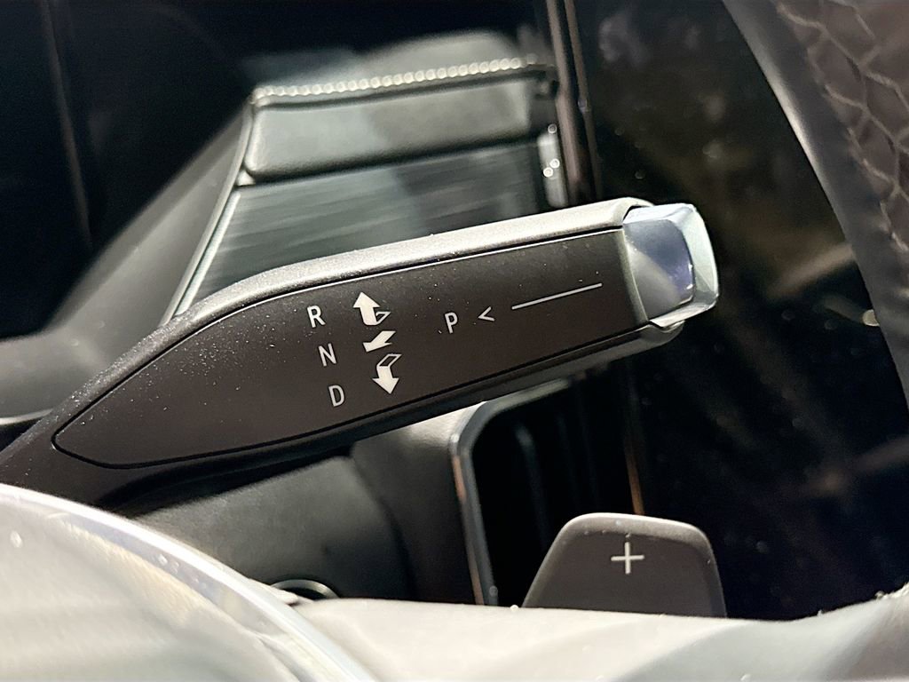 New 2025 GMC Acadia Elevation w/ Elevation Premium Package image 16