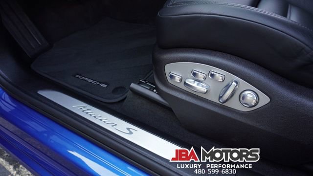 Used 2020 Porsche Macan S image 35
