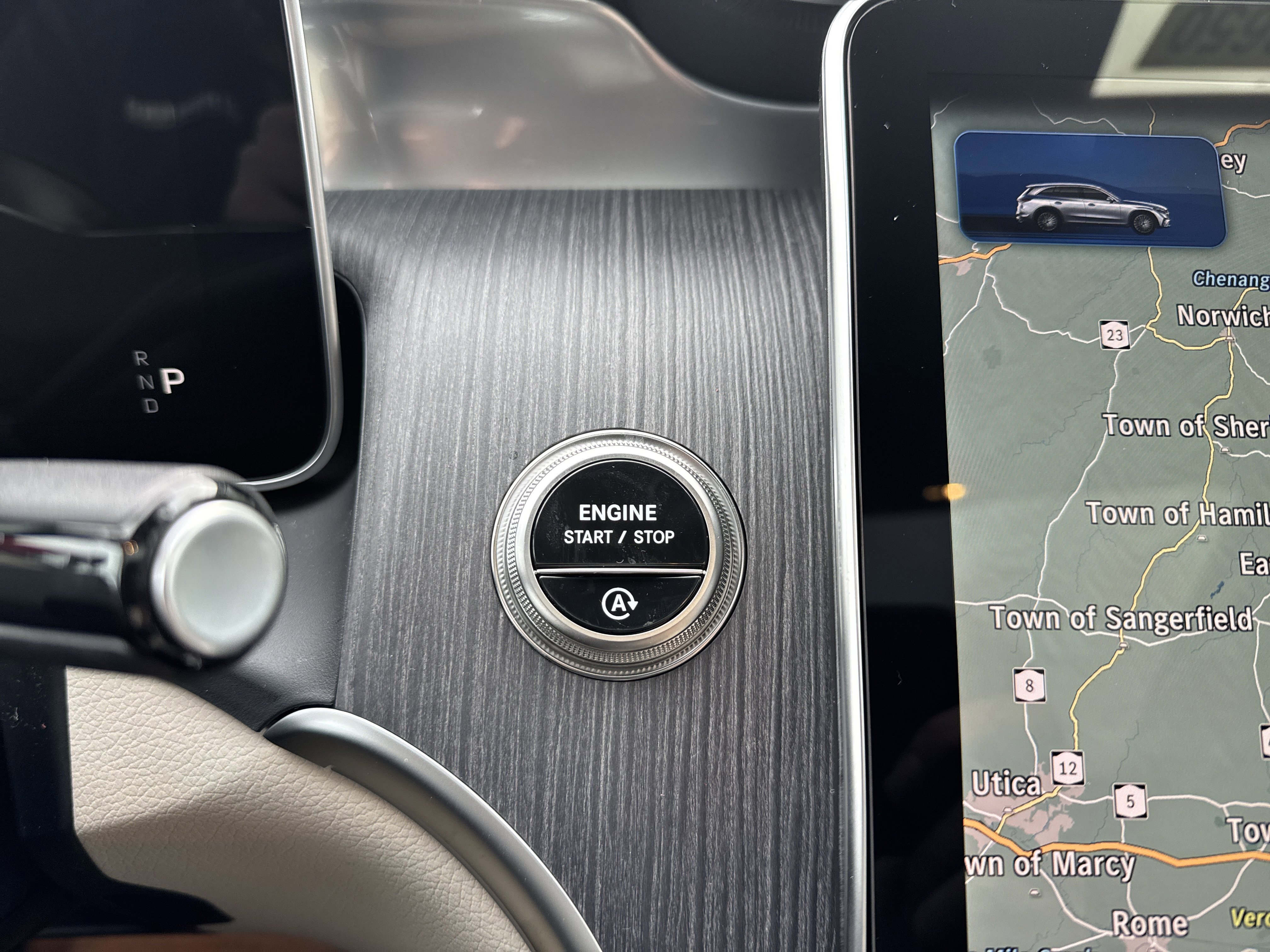 Used 2026 Mercedes-Benz GLC 300 4MATIC image 21