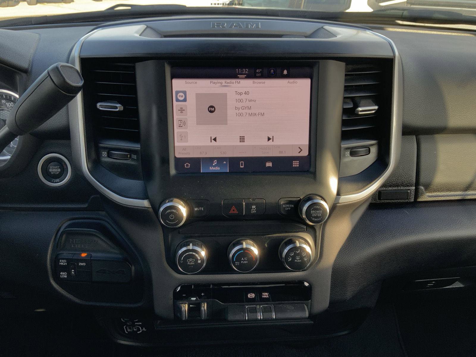 Used 2024 RAM 2500 Big Horn image 34