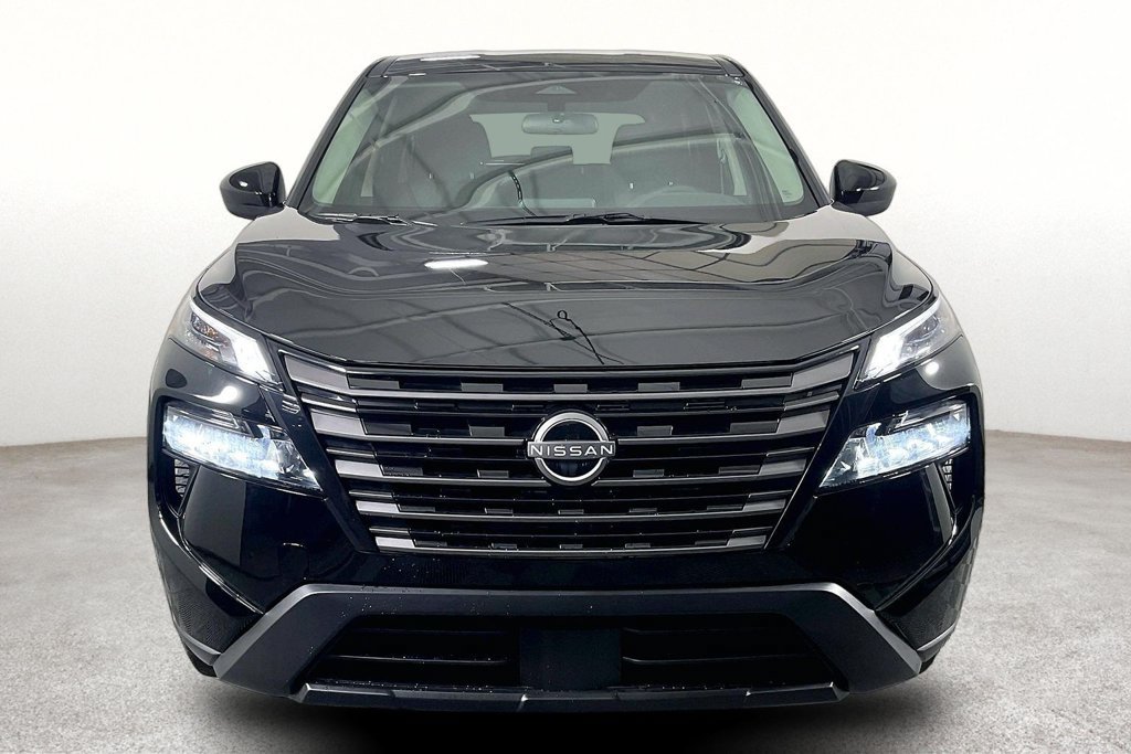 Used 2026 Nissan Rogue SV AWD/4WD image 4