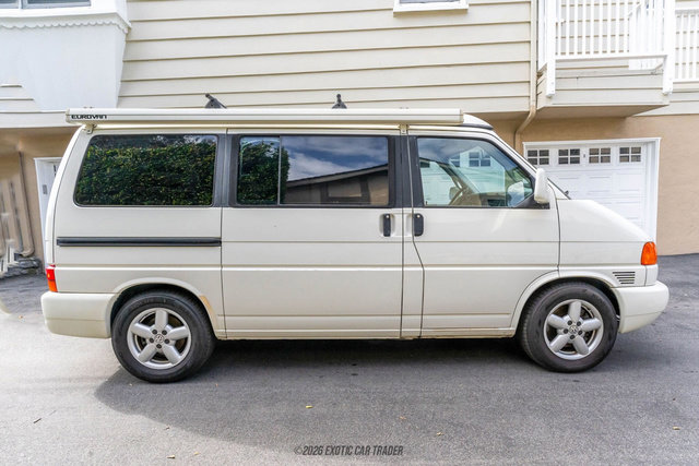 Used 2003 Volkswagen Eurovan MV image 9