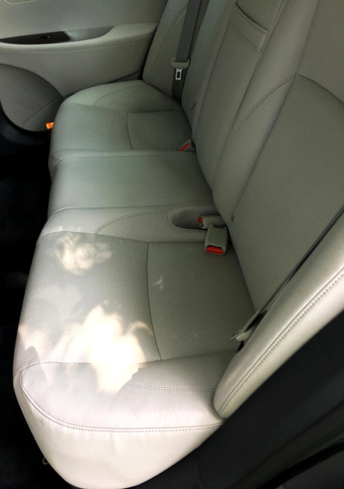 Used 2011 Lexus ES 350 image 12