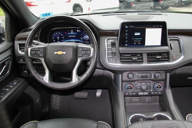 Used 2023 Chevrolet Suburban Premier AWD/4WD image 23