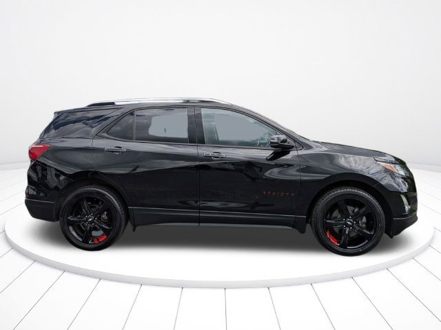Used 2020 Chevrolet Equinox Premier w/ Premier Redline Edition AWD/4WD image 2