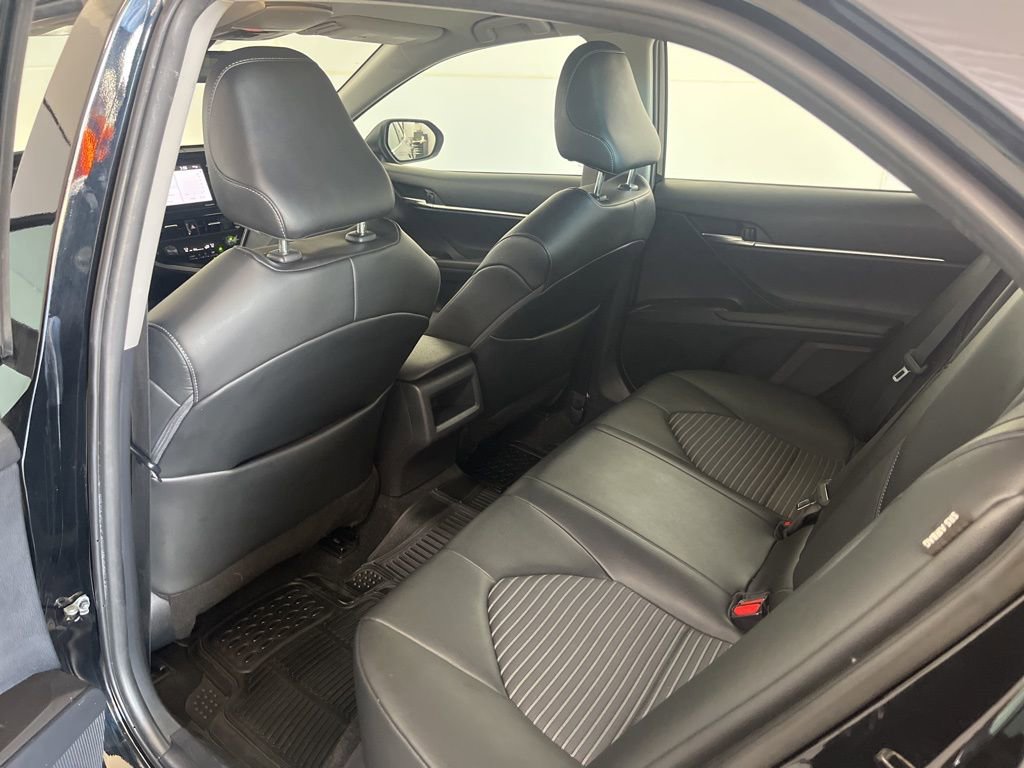 Used 2023 Toyota Camry SE FWD image 24