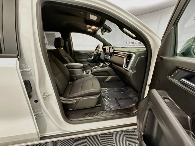 Used 2025 GMC Canyon Elevation w/ Convenience Package RWD image 28