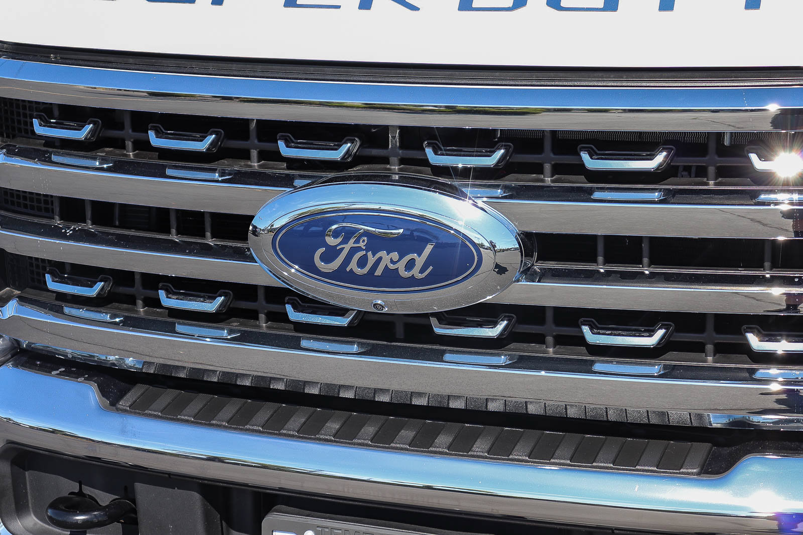 Certified 2024 Ford F250 Lariat AWD/4WD image 12