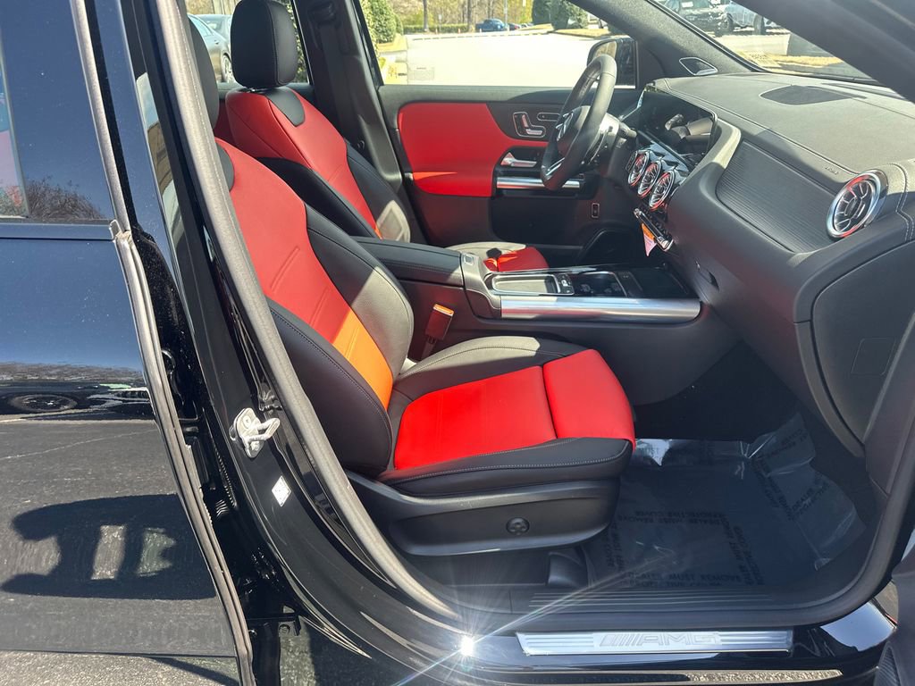 New 2026 Mercedes-Benz GLA 35 AMG 4MATIC image 14