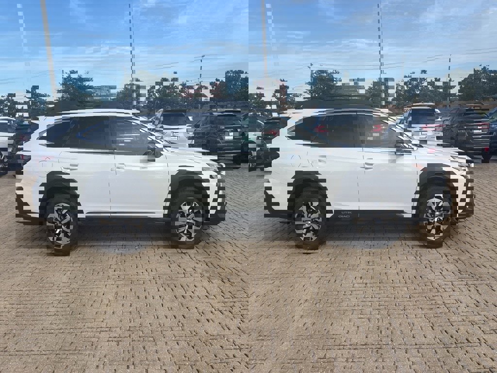 New 2025 Subaru Outback Premium image 6