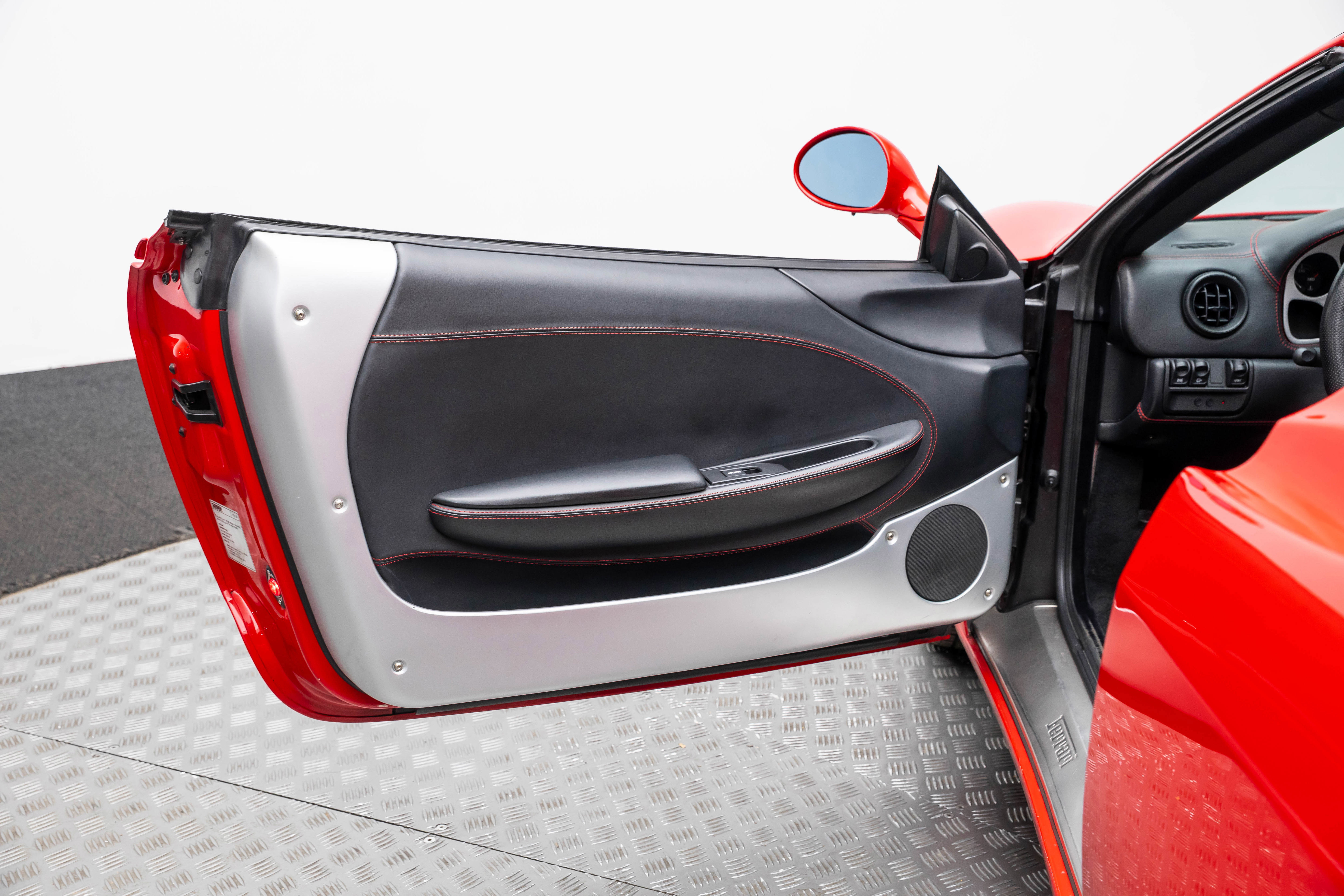 Used 2004 Ferrari 360 Spider image 12