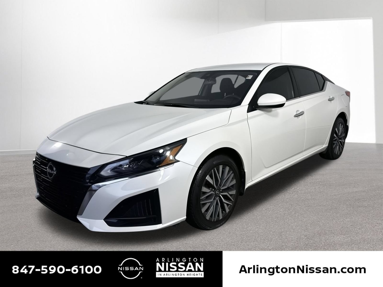 Used 2023 Nissan Altima 2.5 SV AWD/4WD image 1