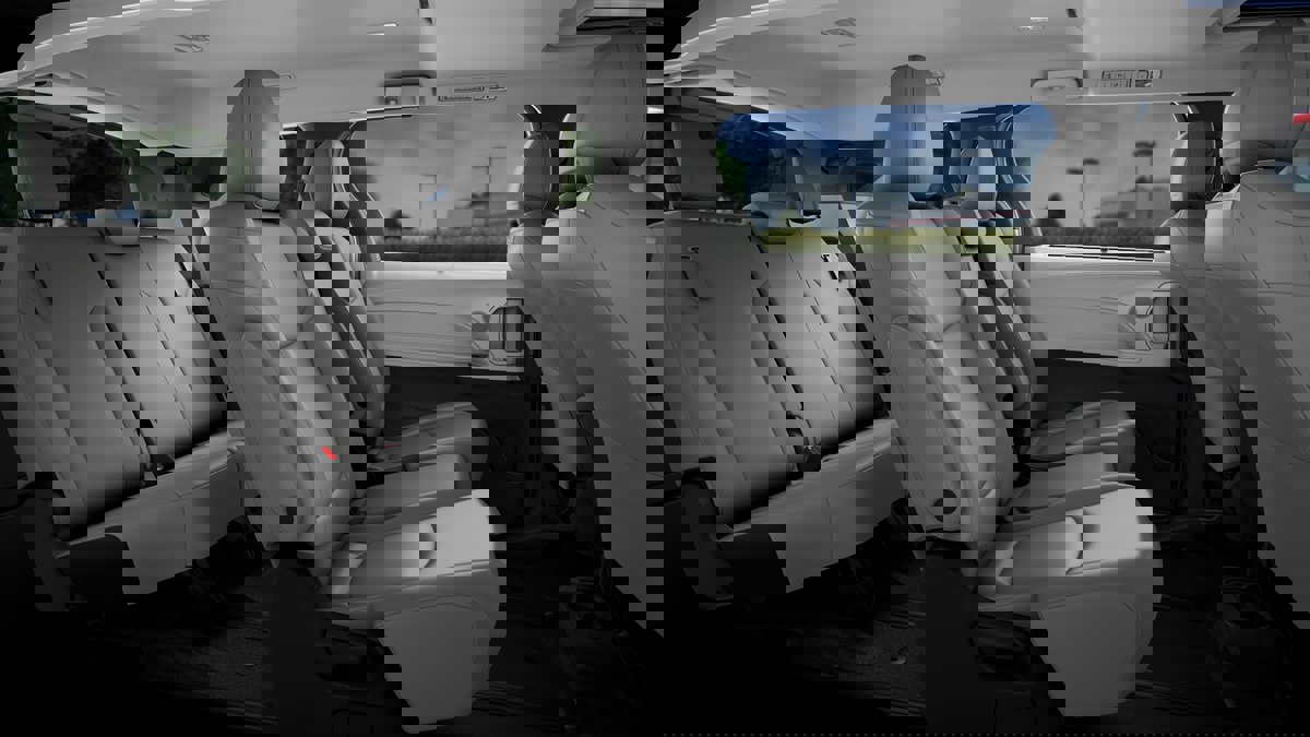 New 2026 Toyota Sienna XLE image 21