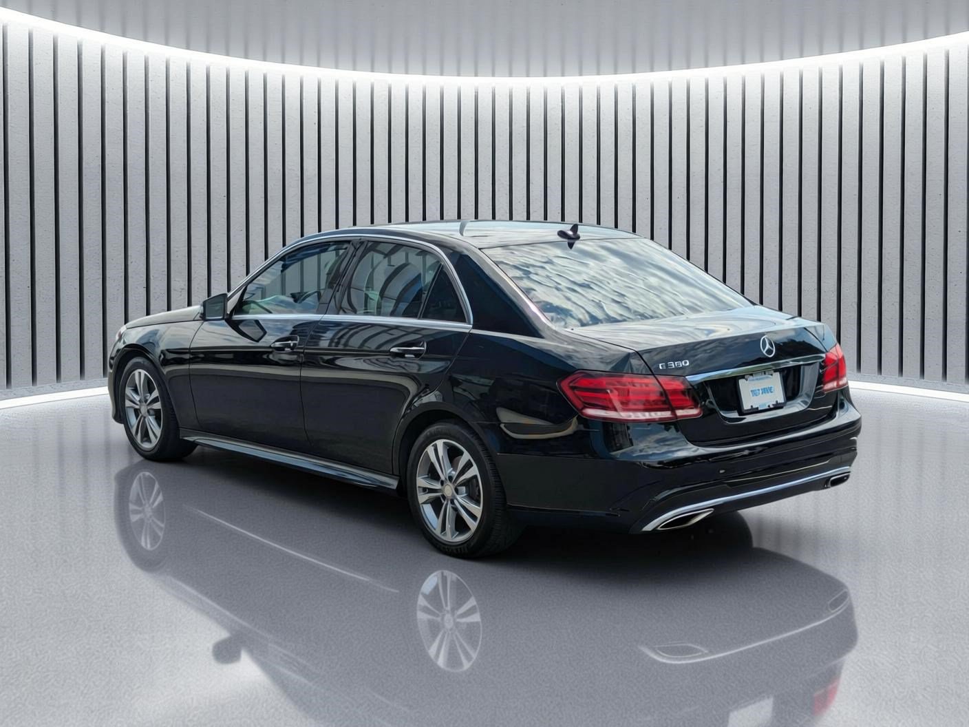 Used 2016 Mercedes-Benz E 350 Sedan image 9