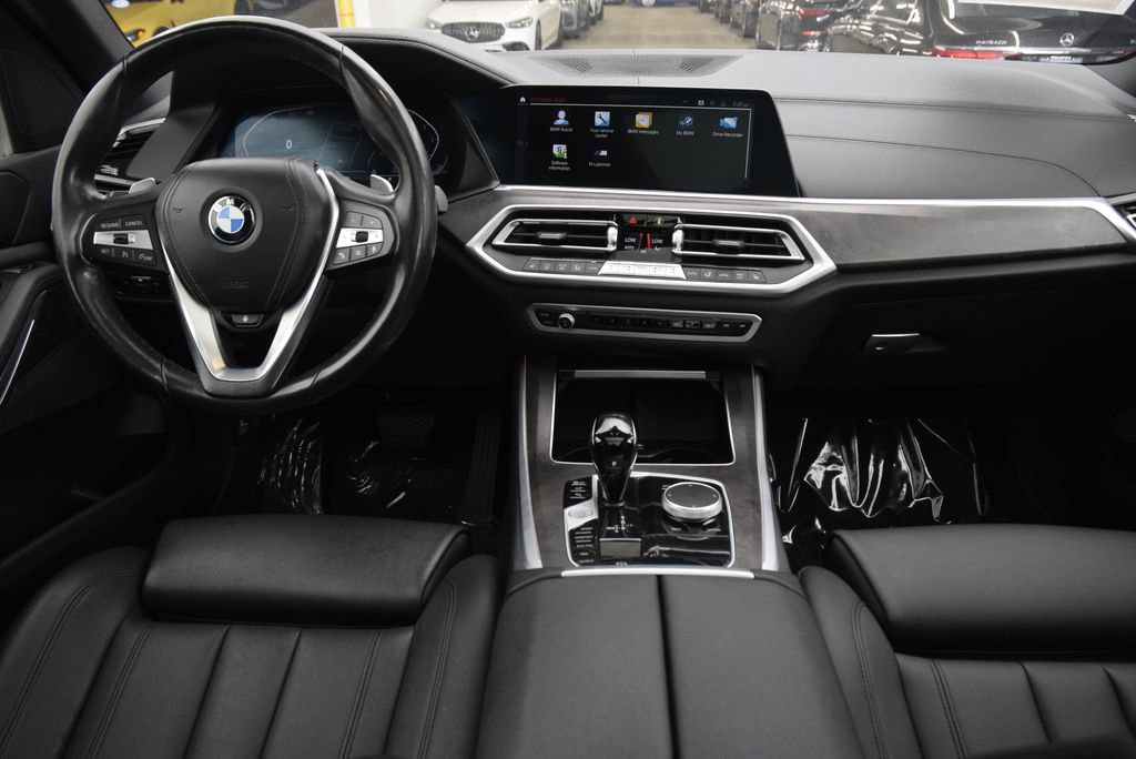 Used 2022 BMW X5 xDrive40i w/ Parking Assistance Package AWD/4WD image 20