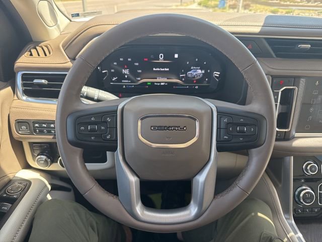Used 2023 GMC Yukon XL Denali image 28
