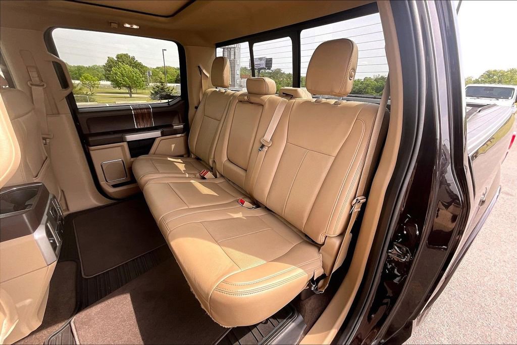 Used 2019 Ford F150 Lariat w/ Equipment Group 502A Luxury AWD/4WD image 25