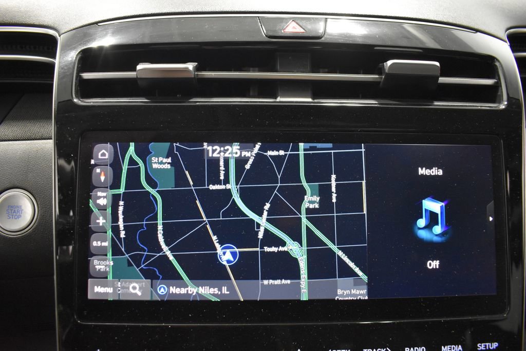 Used 2023 Hyundai Tucson Limited image 21