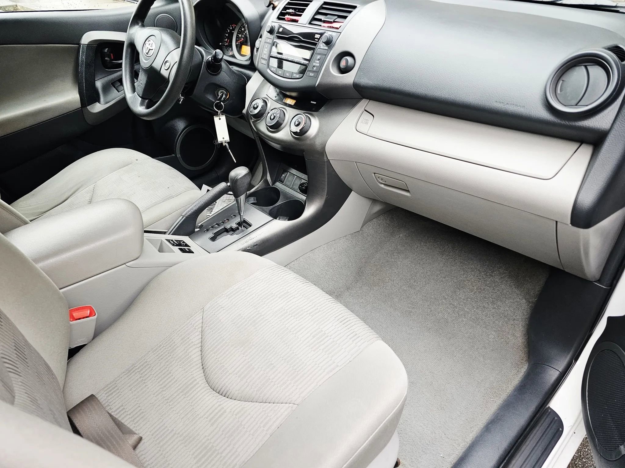 Used 2009 Toyota RAV4 4WD image 11