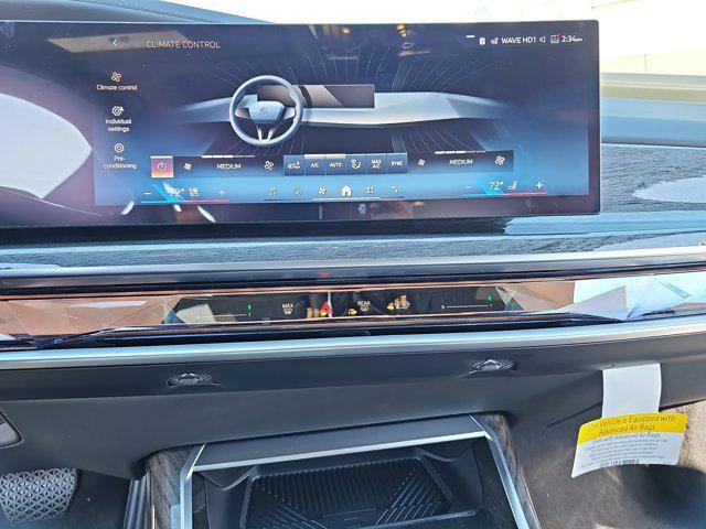 New 2025 BMW i7 eDrive50 w/ Premium Package image 22