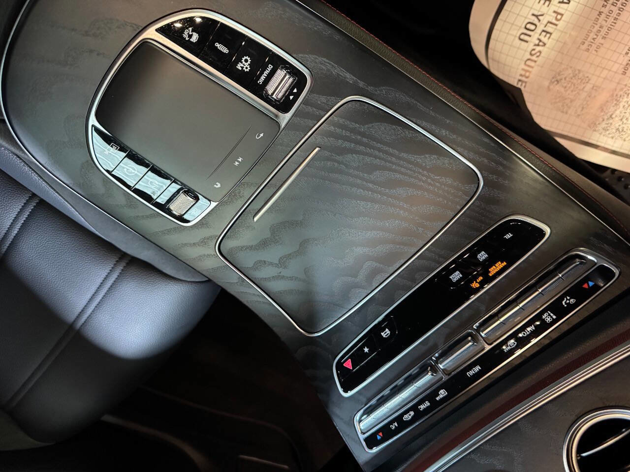 Used 2022 Mercedes-Benz E 53 AMG 4MATIC Sedan image 54