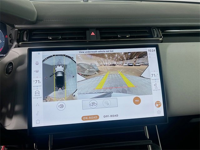 Used 2026 Land Rover Range Rover Velar Dynamic SE image 17