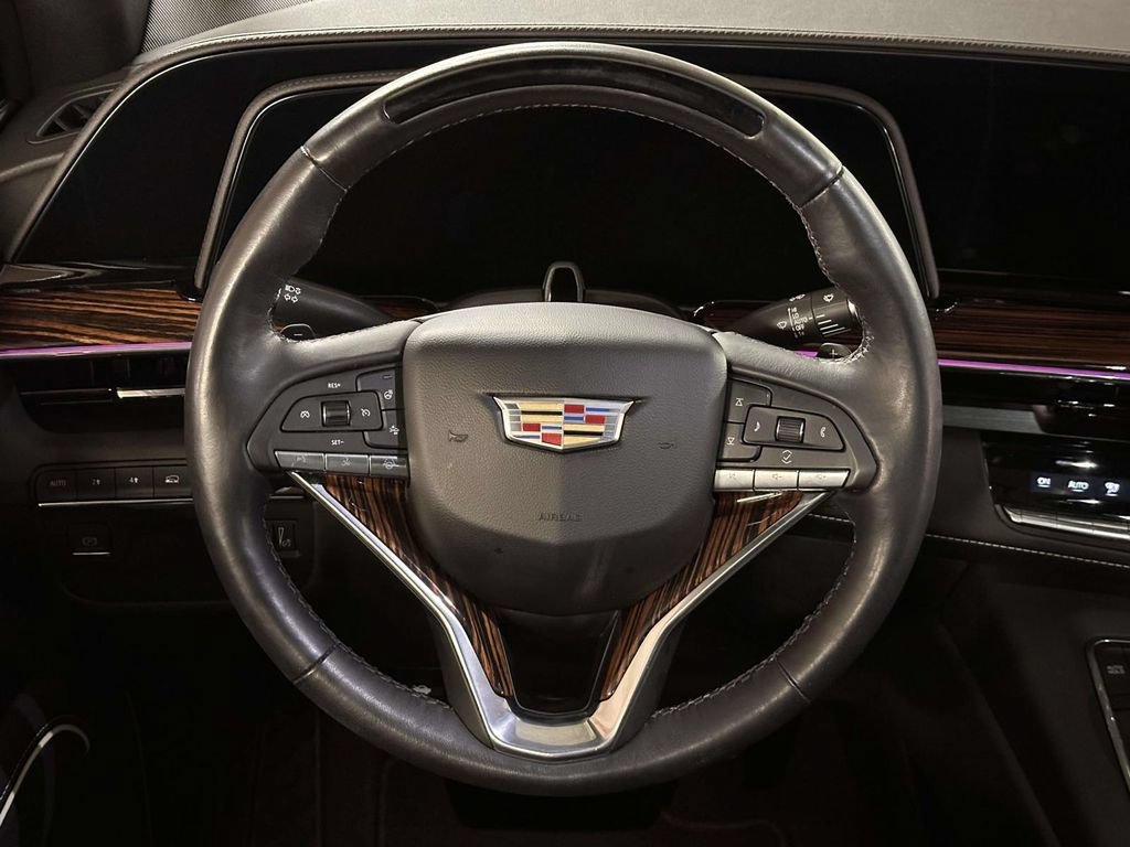 Used 2023 Cadillac Escalade Premium Luxury w/ LPO, Radiant Package AWD/4WD image 18